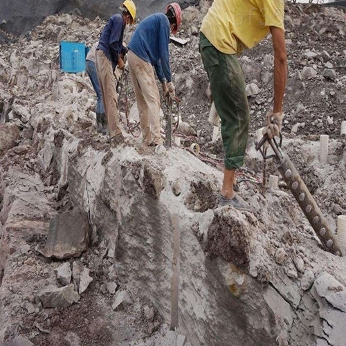 岩石取代新型破碎拆除方案老厂家滁州破石头机器